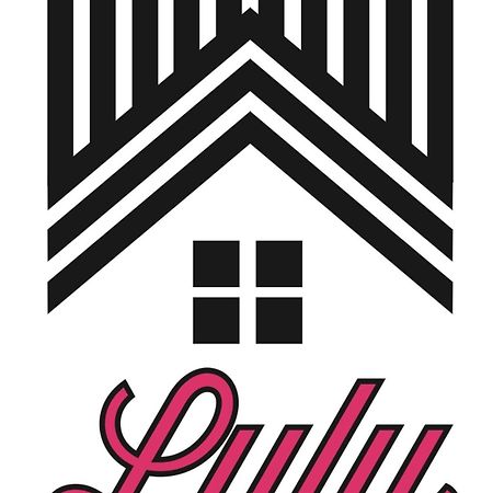 Lulu Wladyslawowo - Tanie Pokoje Goscinne Bike & Surf Friendly エクステリア 写真